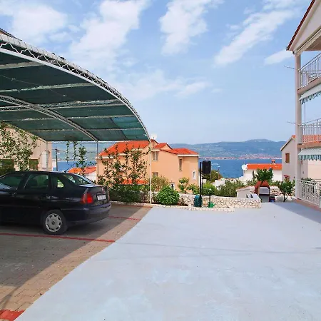Appartamento Sofija-2 By Interhome Traù